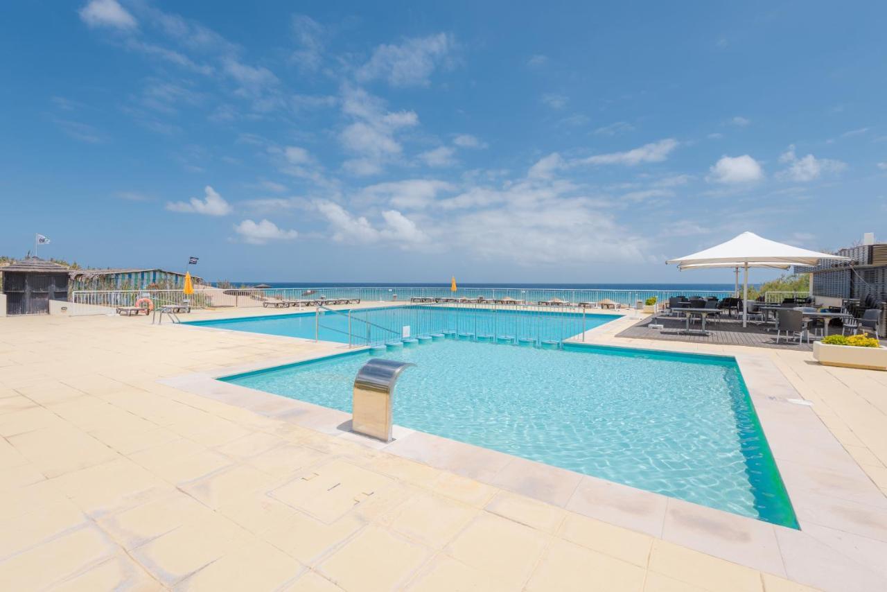Vila Baleira Suites Porto Santo Exterior photo